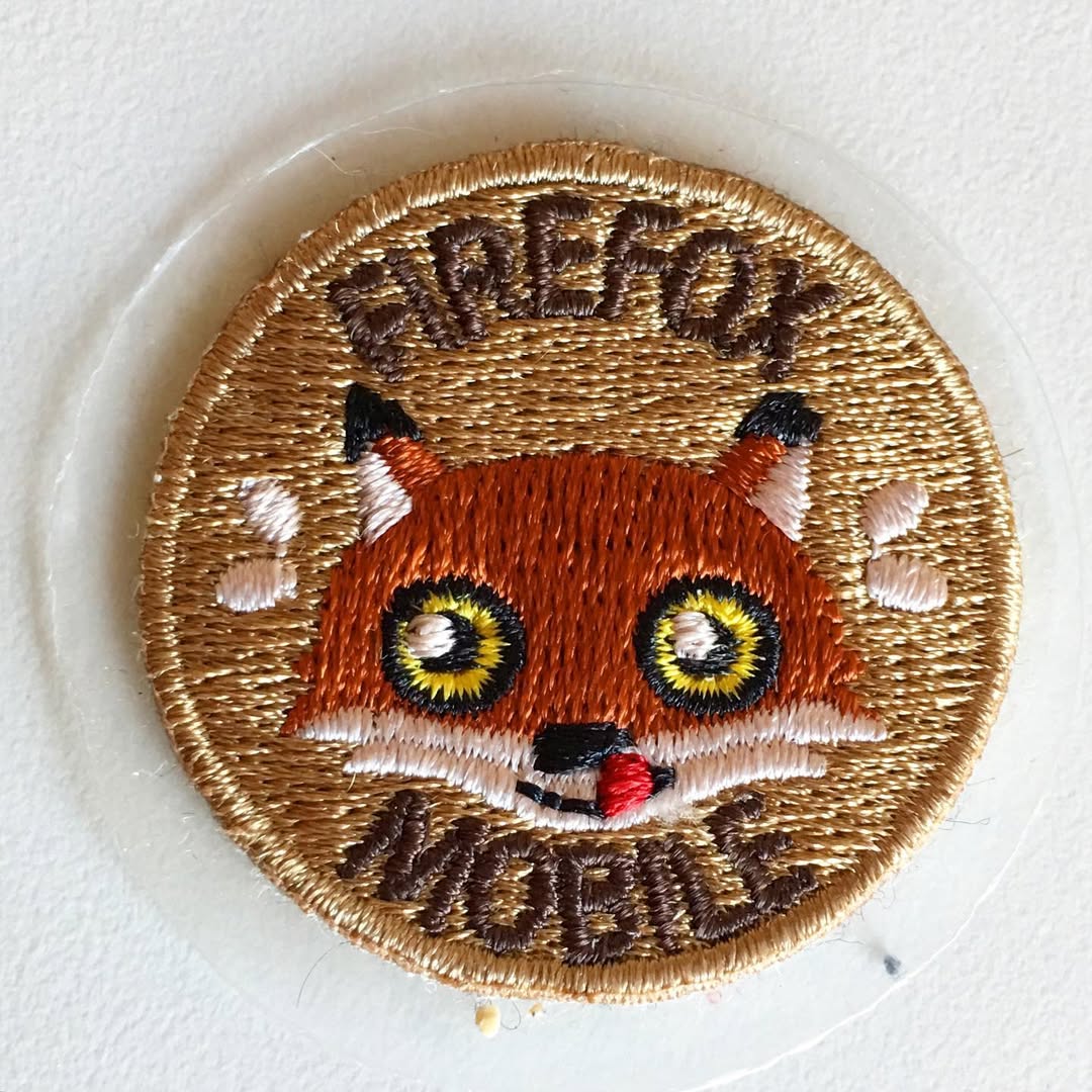 Photo of Collectable object (b77f7262-b050-cb92-5404-bdba0ecc3378)